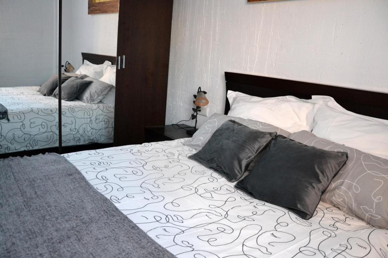 Apartamentos La Sierra Villalba de la Sierra Eksteriør bilde